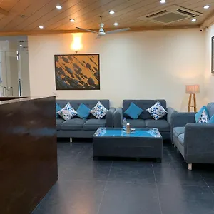 Hotel The Rejoice Venture