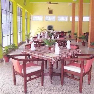 Rahi Tourist Bungalow Hotel Agra   Agra (Uttar Pradesh)